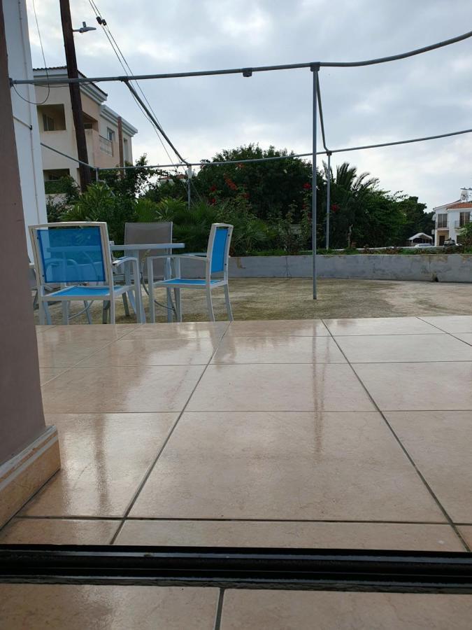 Valentina Apartments Paphos Exteriör bild