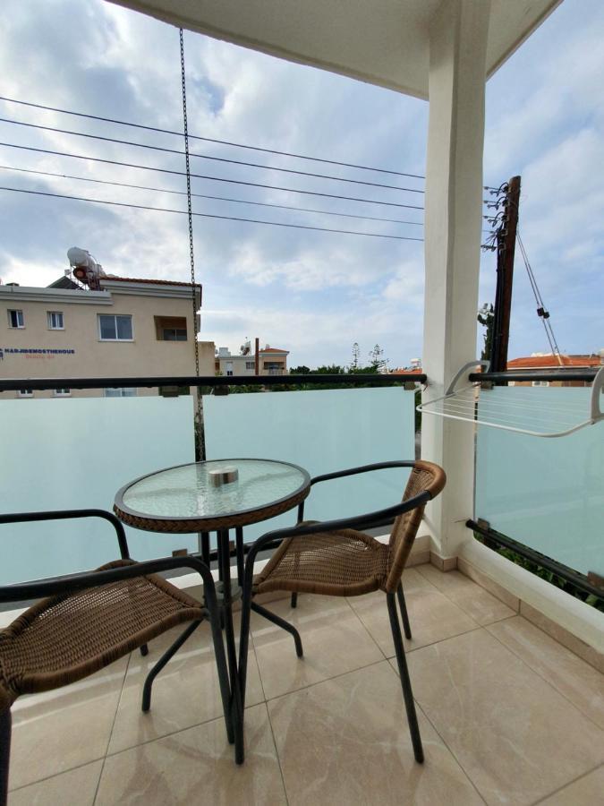 Valentina Apartments Paphos Exteriör bild
